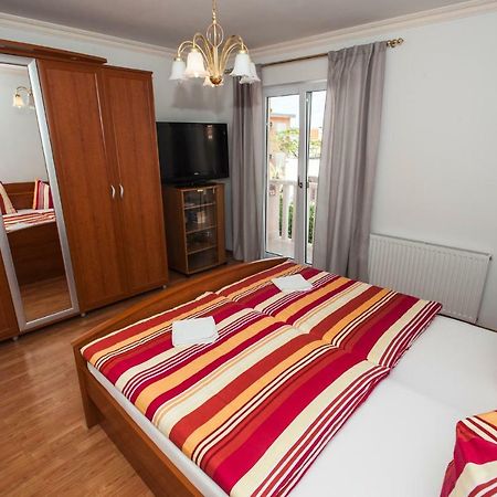 House Bacak - Apartment & Wellness-Studio Baska Voda Luaran gambar