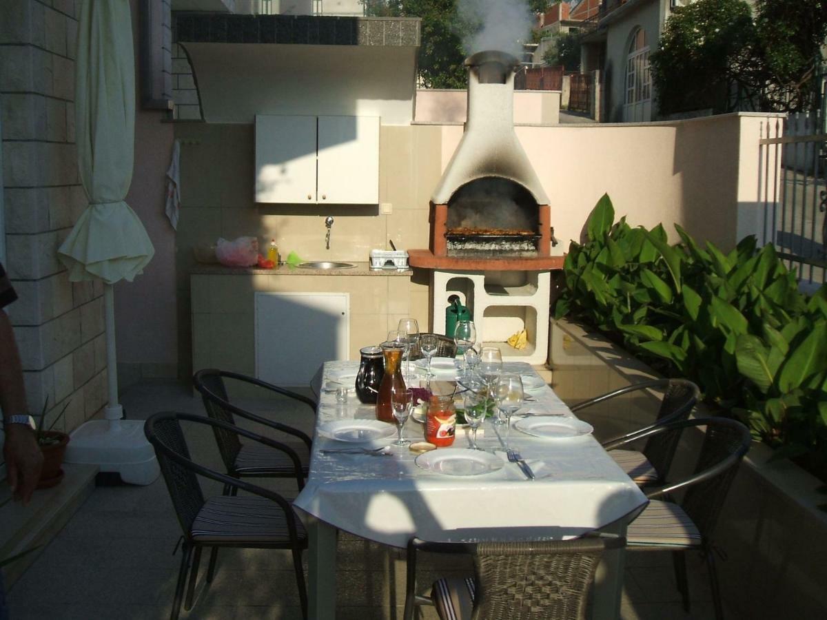 House Bacak - Apartment & Wellness-Studio Baska Voda Luaran gambar