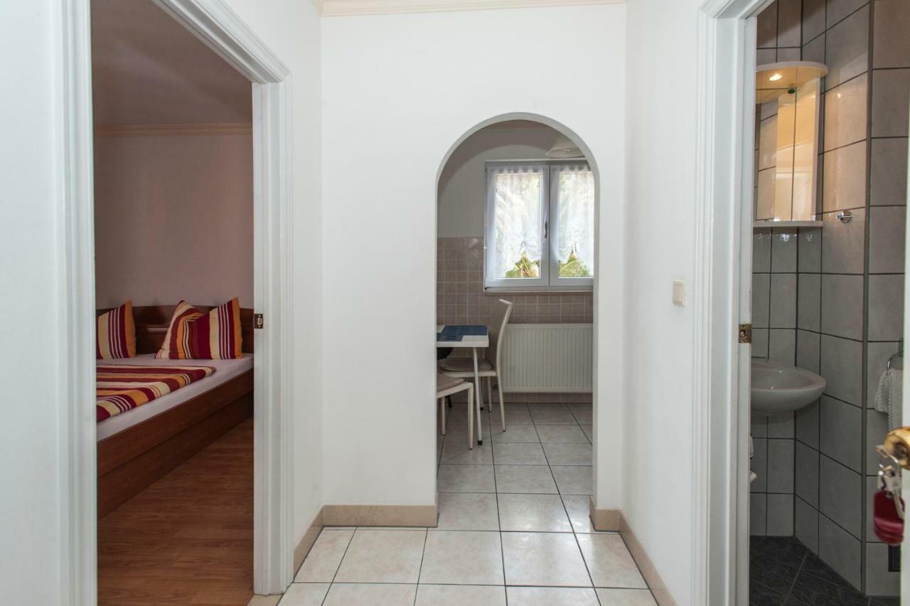 House Bacak - Apartment & Wellness-Studio Baska Voda Luaran gambar